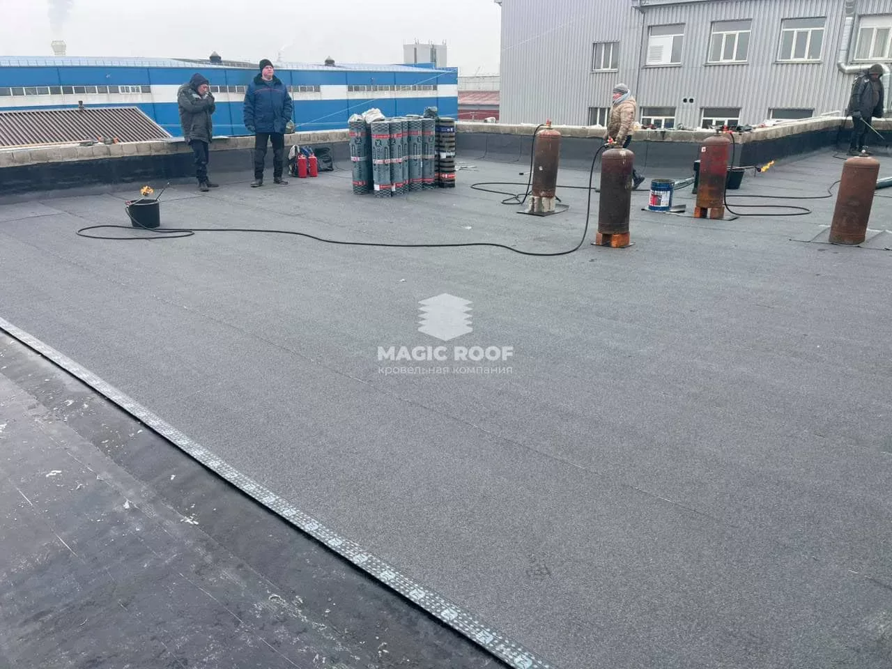 Монтаж наплавляемой битумной кровли на административном здании площадью 280 м² — фото 2